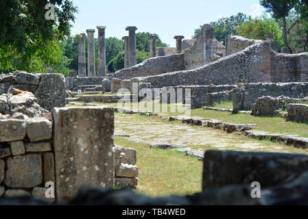 Sepino, Molise, Italia. Altilia il sito archeologico si trova in Sepino, in provincia di Campobasso. Il nome Altilia indica la città romana. Foto Stock