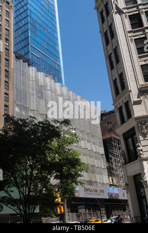 Central Park Tower Supertall condominio in costruzione su W 57th Street, New York, Stati Uniti d'America Foto Stock