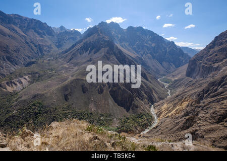 Vista panoramica del Canyon del Colca, Cabanaconde distretto, Perù Foto Stock