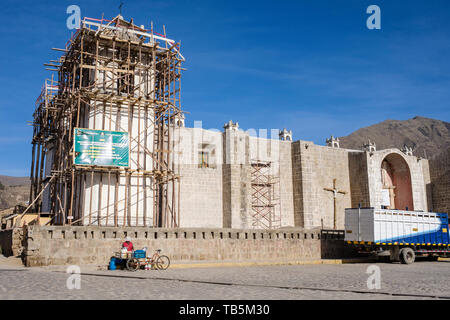 Chiesa di San Pedro de Alcantara su opere in Cabanaconde presso il Canyon del Colca area, Perù Foto Stock