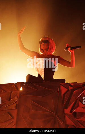 Il cantante Lady Gaga esegue presso il Teatro Wiltern su Marzo 13, 2009 a Los Angeles, California. Foto Stock