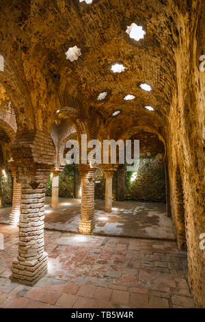 Ronda, Spagna, 05 Aprile 2018: le rovine dei bagni arabi della città di Ronda, Andalusia, Spagna Foto Stock