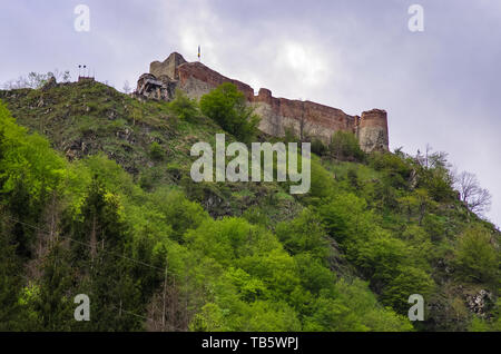 Fortezza di Poenari è Vlad Tepes Castello, Principe della Valacchia medievale, moderna Romania Foto Stock