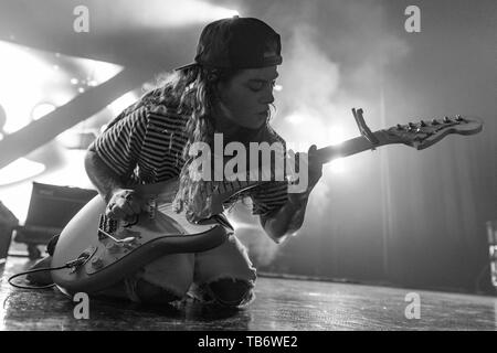 29 maggio 2019 - Madison, Wisconsin, Stati Uniti - TASH SULTANA durante il flusso stato World Tour al Sylvee a Madison, Wisconsin (credito Immagine: © Daniel DeSlover/ZUMA filo) Foto Stock