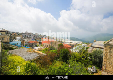 Vista di Safed, una città nel distretto settentrionale di Israele. Situato ad un altitudine di 900 metri, Safed è la città più alta in Galilea e in Israe Foto Stock