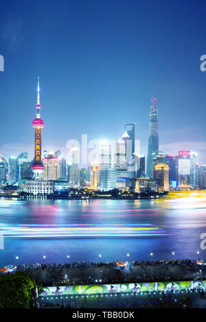 La stupenda vista notturna di Shanghai Foto Stock