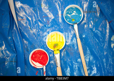 Coloratissimo graffito per la mano Foto Stock