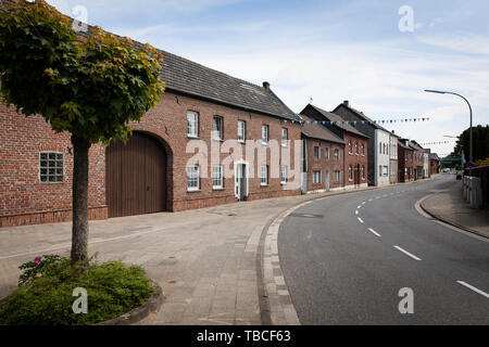 Il villaggio di Keyenberg vicino Erkelenz è per dare modo a Garzweiler miniera di lignite nei prossimi anni, Erkelenz, Germania. der Ort Keyenberg bei Foto Stock