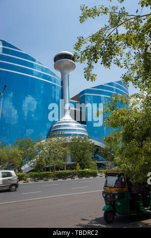 Jaipur, Rajasthan / India - 04 19 2019, World Trade Park, bellissimi dettagli e bella architettura su soleggiate giornate estive Foto Stock