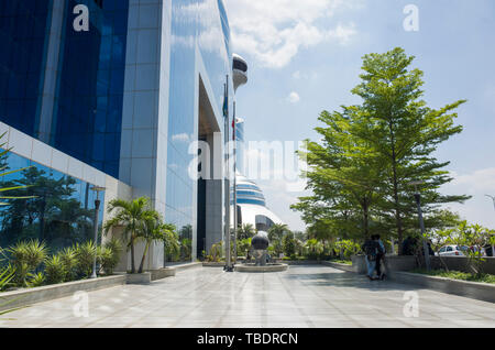 Jaipur, Rajasthan / India - 04 19 2019, World Trade Park, bellissimi dettagli e bella architettura su soleggiate giornate estive Foto Stock