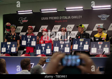 Scarperia e San Piero, Italia. Il 30 maggio 2019. Tutti i piloti durante il giovedì conferenza stampa nel circuito del Mugello - MotoGP Gran Premio d'Italia: Credito Lorenzo Di Cola/Pacific Press/Alamy Live News Foto Stock