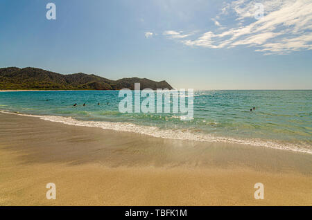 La solitaria spiaggia di Los Frailes nel Machalilla National Park. Ecuador. Foto Stock