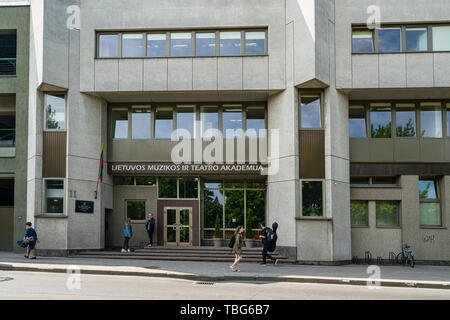 Vilnius, Lituania. Maggio 2019. Una vista della Accademia lituana di musica e teatro, strumentali e musica corale edificio di Facoltà Foto Stock