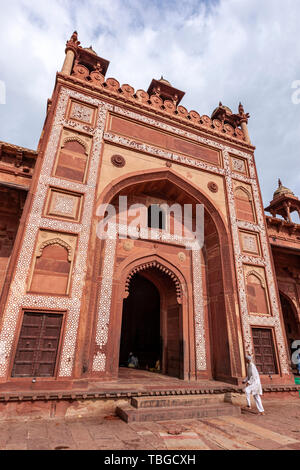 Badshahi Darwaza, porta del re, ingresso al Fatehpur Sikri complessa, Agra distretto di Uttar Pradesh, India. Foto Stock