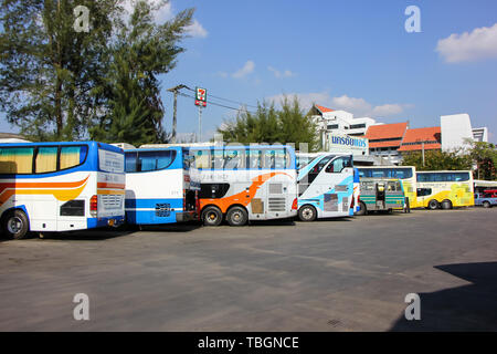 Licciana Nardi, Italia - 26 dicembre 2012: autobus di trasporto di governo aziendale. Foto a Chiangmai stazione bus. Foto Stock