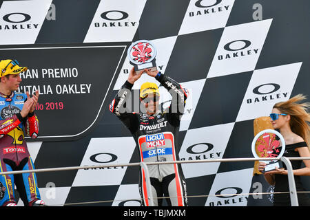 Mugello, Italia. 02Giugno, 2019. Thomas Luthi terzo classificato in Moto2 Credit: Indipendente Agenzia fotografica/Alamy Live News Foto Stock