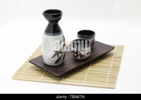 Tradizionali il Giappone e la Cina set di vino Foto Stock