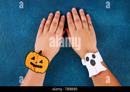 K braccialetto con ciondoli aliani fantasma zucca di Halloween Collegamenti Gioielli fai da te Ciondoli con ragnatela a mano del diavolo in acciaio inossidabile Creazione fai da te  36