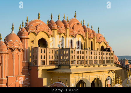 Piano superiore interno Hawa Mahal (palazzo dei venti), Jaipur, Rajasthan, India Foto Stock