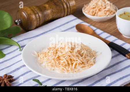 Pelle di gamberetti è un tipo di ingrediente, principalmente costituito da peloso elaborazione adibiti alla pesca di gamberetti. Gamberetti pelle è molto ricca in ferro, calcio e fosforo. Foto Stock