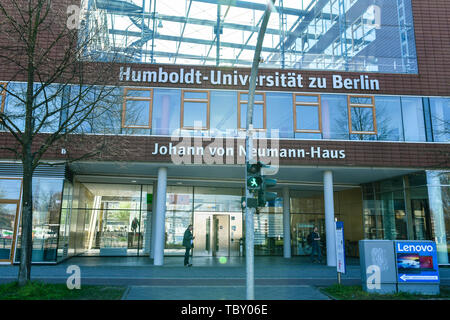 Johann von neumann house - Istituto di matematica della Humboldt University, Rudower avenue, Eagle Court, Treptow-Köpenick, Berlino, Germania, Johann von Foto Stock