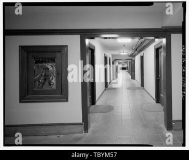 Monica Griesbach, fotografo Agosto 1997. Vista di LOS ANGELES CITY HALL nel seminterrato del corridoio nord rivolto a nord. Los Angeles City Hall, 200 North Spring Street, Los Angeles, nella contea di Los Angeles, CA Foto Stock