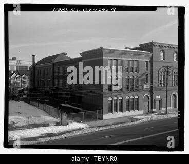 NORFOLK e la facciata nord guardando a nord-est la tredicesima Avenue Scuola, 131 Tredicesima Avenue, Newark, Essex County, NJ Foto Stock