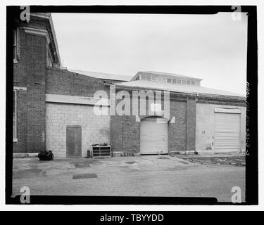 Elevazione del nord, che mostra il collegamento di Edificio n. 21 Naval Air Station Key West, Truman allegato, locale caldaia, Key West, Contea di Monroe, FL Foto Stock