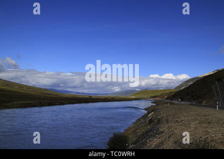 Sichuan-Tibet scenario di equitazione Foto Stock
