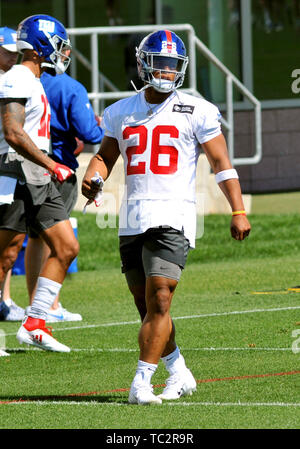 4 giugno 2019 - 04 Giugno 2019 : New York Giants running back SAQUAN BARKLEY (26) durante il training camp azione alla ricerca di diagnosi centro di formazione , East Rutherford, NJ. (Credito Immagine: © Bennett CohenZUMA filo) Foto Stock