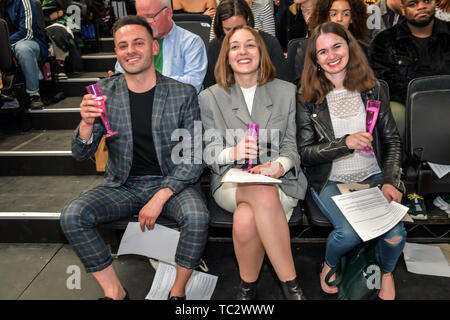 Londra, Regno Unito. 04 Giugno, 2019. I partecipanti al Dottorato presso la Fashion Week 2019 - Giorno 3 il 2 giugno 2019, Old Truman Brewery, Londra, Regno Unito. Credito: Picture Capital/Alamy Live News Foto Stock