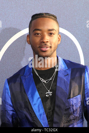 LOS ANGELES, CA - 4 giugno: Algee Smith, presso il Los Angeles Premiere di HBO di euforia al Dome Glossari Affini a Los Angeles, la California il 4 giugno 2019. Credito: Faye Sadou/MediaPunch Foto Stock