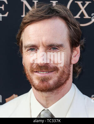 HOLLYWOOD e LOS ANGELES, CALIFORNIA, STATI UNITI D'America - 04 giugno: attore Michael Fassbender arriva a Los Angeles Premiere del XX Century Fox 'Dark Phoenix" tenutasi presso la leva TCL Chinese Theatre IMAX il 4 giugno 2019 a Hollywood e Los Angeles, California, Stati Uniti. (Foto di Xavier COLLIN/Image Press Agency) Foto Stock