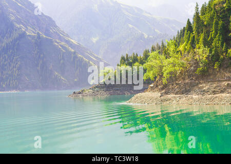 Tianchi Tianshan in estate Foto Stock