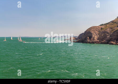 Mare Bohai scenario di Penglai Changshan isole, Yantai, Provincia di Shandong, Cina Foto Stock