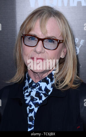 Hollywood, CA. Il 6 giugno, 2019. Amy Madigan in L.A. Premiere di donna americana al Arclight in Hollywood, la California il 5 giugno 2019. Credito: David Edwards/media/punzone Alamy Live News Foto Stock