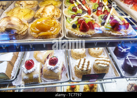 Miami Beach Florida, North Beach, Collins Avenue, Buenos Aires Bakery & Cafe, interno, ristorante ristoranti, cibo, caffè, cibo ispanico, Foto Stock