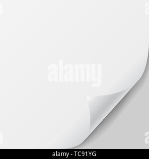 Illustrazione realistica di un foglio di carta con angolo piegato e lo spazio per il tuo testo. Isolato su sfondo bianco - vettore Illustrazione Vettoriale