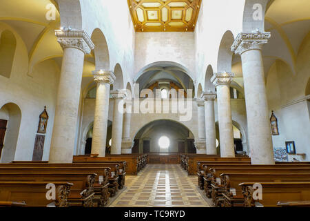 All'interno di Sankt Jacob chiesa (Schottenkirche) Regensburg, Alto Palatinato, Baviera, Germania. Foto Stock