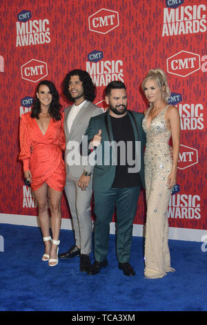 5 giugno 2019 - Nashville, TN, Stati Uniti - 05 Giugno 2019 - Nashville, Tennessee - Shay Mooney, Dan Smyers, Dan + Shay. 2019 CMT Music Awards tenutosi presso la Bridgestone Arena. Photo credit: Dara-Michelle Farr/AdMedia (credito Immagine: © Dara-Michelle Farr/AdMedia via ZUMA filo) Foto Stock