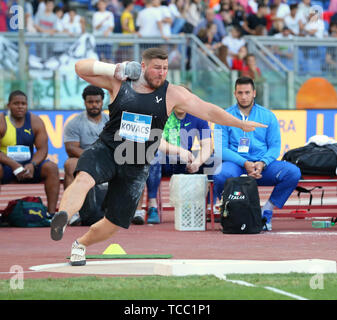 Roma, Italia - Jun 06: Joe Kovacs NEGLI STATI UNITI D' AMERICA compete in uomini colpo messo evento durante la IAAF Diamond League 2019 Golden Gala Pietro Mennea a Roma (credito: Mickael Chavet/Zuma/Alamy Live News) Foto Stock