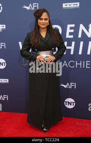 Hollywood, CA. Il 6 giugno, 2019. Ava DuVernay all'AFI Life Achievement Award: un omaggio a Denzel Washington al Dolby Theatre in Hollywood, la California il 6 giugno 2019. Credito: Faye Sadou/media/punzone Alamy Live News Foto Stock