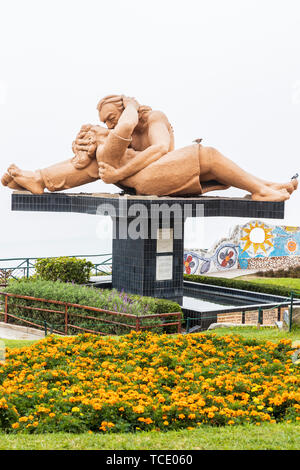 Tipicamente nebbioso giorno, nel Parque del Amor, amanti park, Miraflores Lima, soprannominato El Gris, il grigio, Perù, Foto Stock