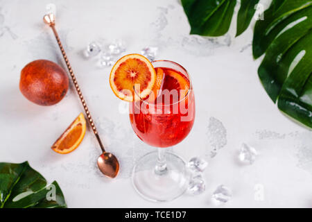 Italian Aperol Spritz cocktail Foto Stock