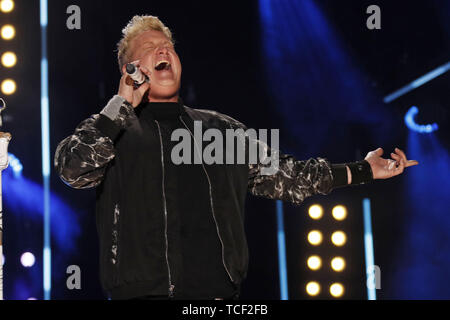 6 giugno 2019 - Nashville, Tennessee, Stati Uniti - 06 Giugno 2019 - Nashville, Tennessee - Rascal Flatts. Gary LeVox.2019 CMA Music Fest concerto serale tenutosi a Nissan Stadium. Photo credit: Federico Breedon/AdMedia (credito Immagine: © Federico Breedon/AdMedia via ZUMA filo) Foto Stock