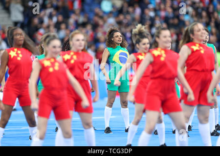 Parigi, Francia. 07Th Giugno, 2019. Apertura delle donne del Campionato Mondiale di calcio prima della partita tra la Francia e la Corea del Sud presso il Parc des Princes Stadium di Parigi è la città capitale della Francia questo Venerdì, 07. (Foto: VANESSA CARVALHO/BRASILE PHOTO PRESS) Credito: Brasile Photo Press/Alamy Live News Foto Stock