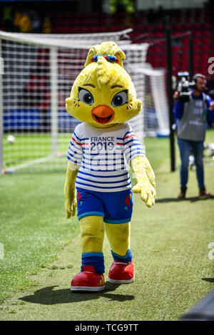 Rennes, Frankreich. Il giorno 08 Giugno, 2019. Coppa del mondo Ettie mascotte, 08.06.2019, Rennes (Francia), calcio, fifa, Coppa del Mondo Donne 2019, Germania - Cina, FIFA VIETANO QUALSIASI USO DI FOTOGRAFIE come sequenze di immagini e/o quasi video. | Utilizzo di credito in tutto il mondo: dpa/Alamy Live News Foto Stock