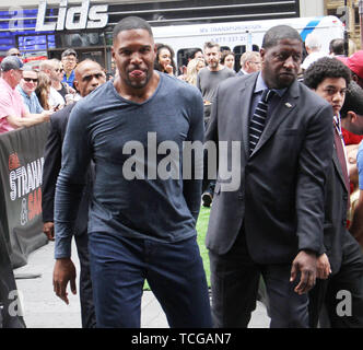 New York, Stati Uniti d'America. Giugno 07, 2019 Michael Strahan Strahan host & Sara in New York Giugno 07, 2019 Credit:RW/MediaPunch Credito: MediaPunch Inc/Alamy Live News Foto Stock