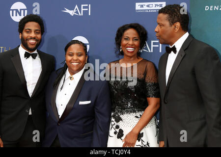 6 giugno 2019 - Los Angeles, CA, Stati Uniti d'America - LOS ANGELES - giu 6: John David Washington, Katia Washington, Pauletta Washington, Denzel Washington ai successi di AFI Denzel Washington presso il Teatro di Dolby il 6 giugno 2019 a Los Angeles, CA (credito Immagine: © Kay Blake/ZUMA filo) Foto Stock