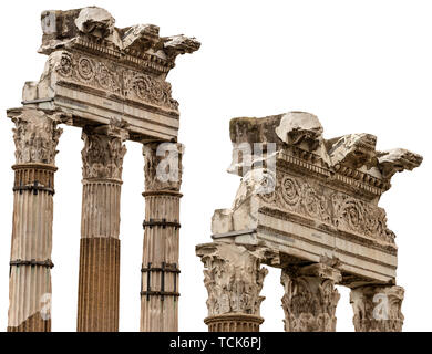 Tempio di Venere Genitrice isolato su bianco, 46 A.C. con colonne e capitelli in stile corinzio, Foro Romano, Roma, Lazio, Europa Foto Stock